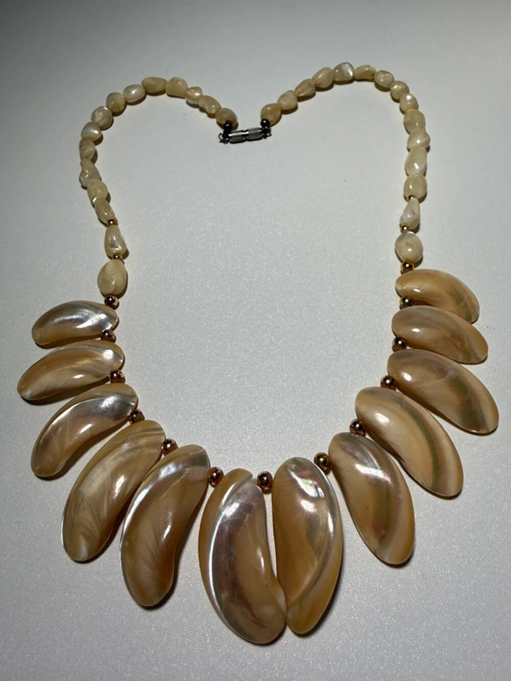 Vintage Mother of Pearl Shell Statement Necklace Nacre Petal Beads 18”